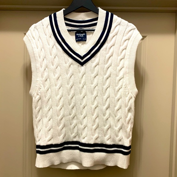 Preppy Oversized Af Sweater Vest 